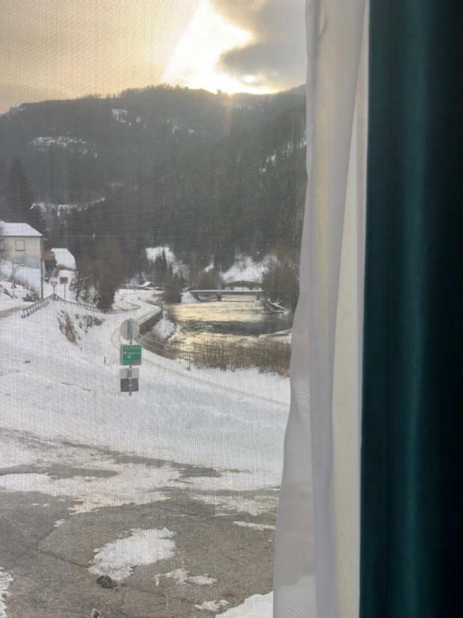 Riverside Ski Apartment Ramingstein Extérieur photo